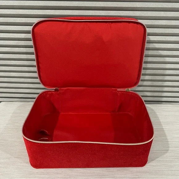 Estee Lauder Makeup Case - Picture 7 of 8